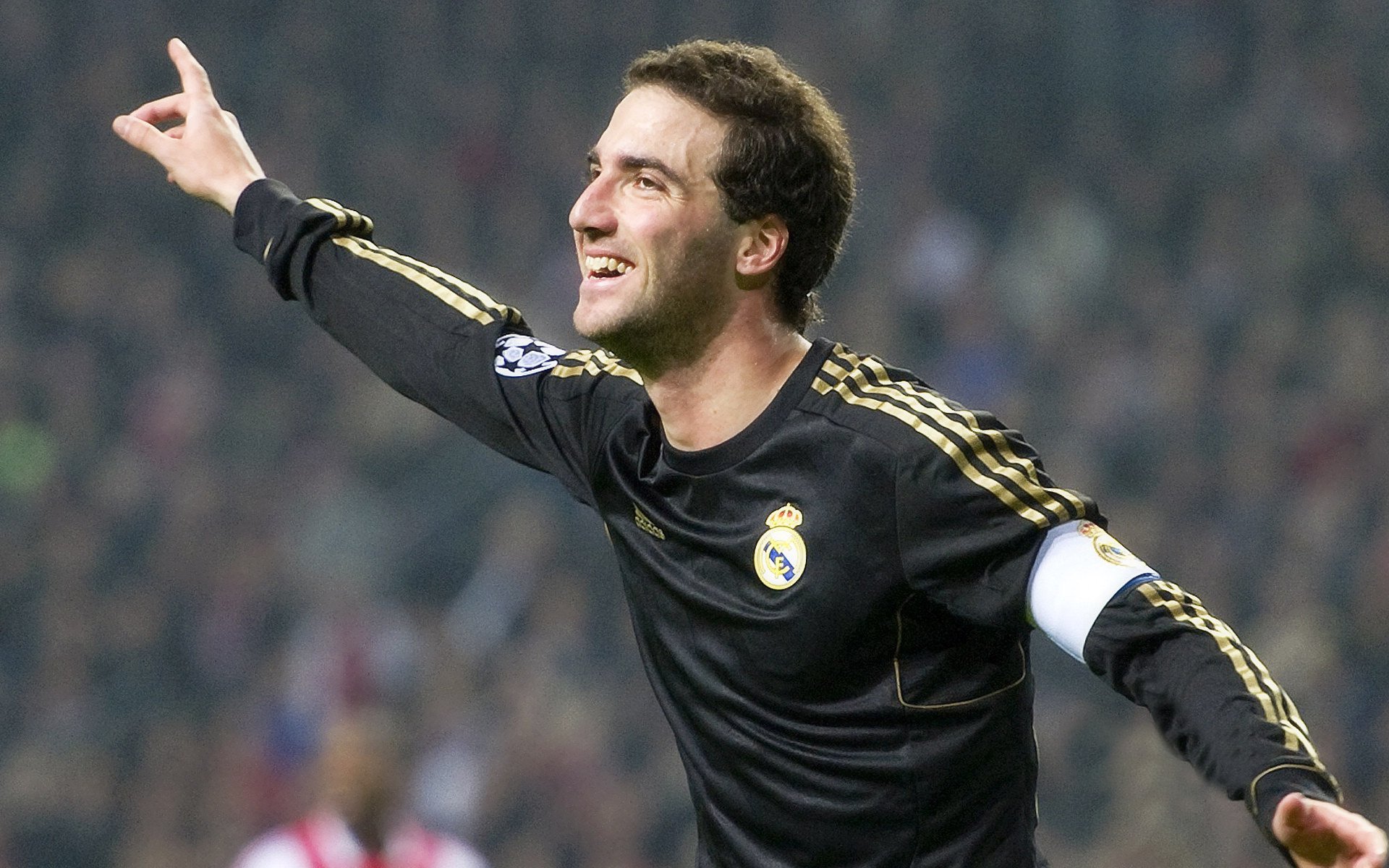 尼日利亚女足大胜，小组第一晋级，尼日利亚男足名单